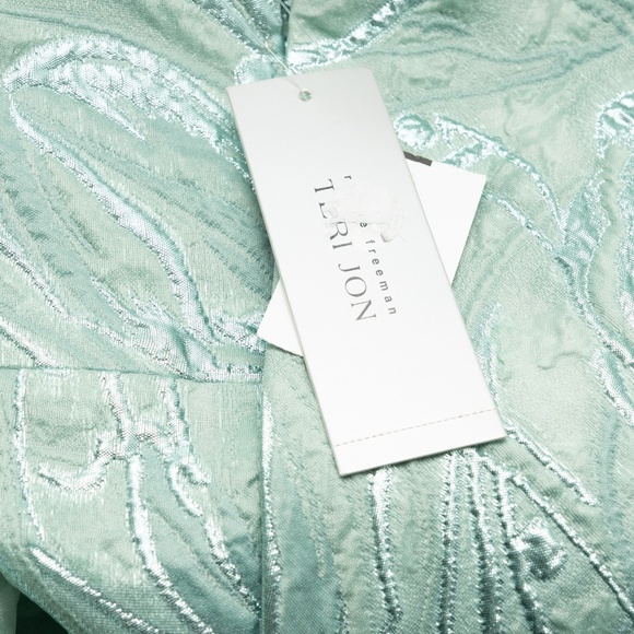 Rickie Freeman for Teri Jon - Off-Shoulder Metallic Jacquard Gown - Picture 13 of 14